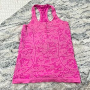 Lululemon Fuchsia Tank Top
